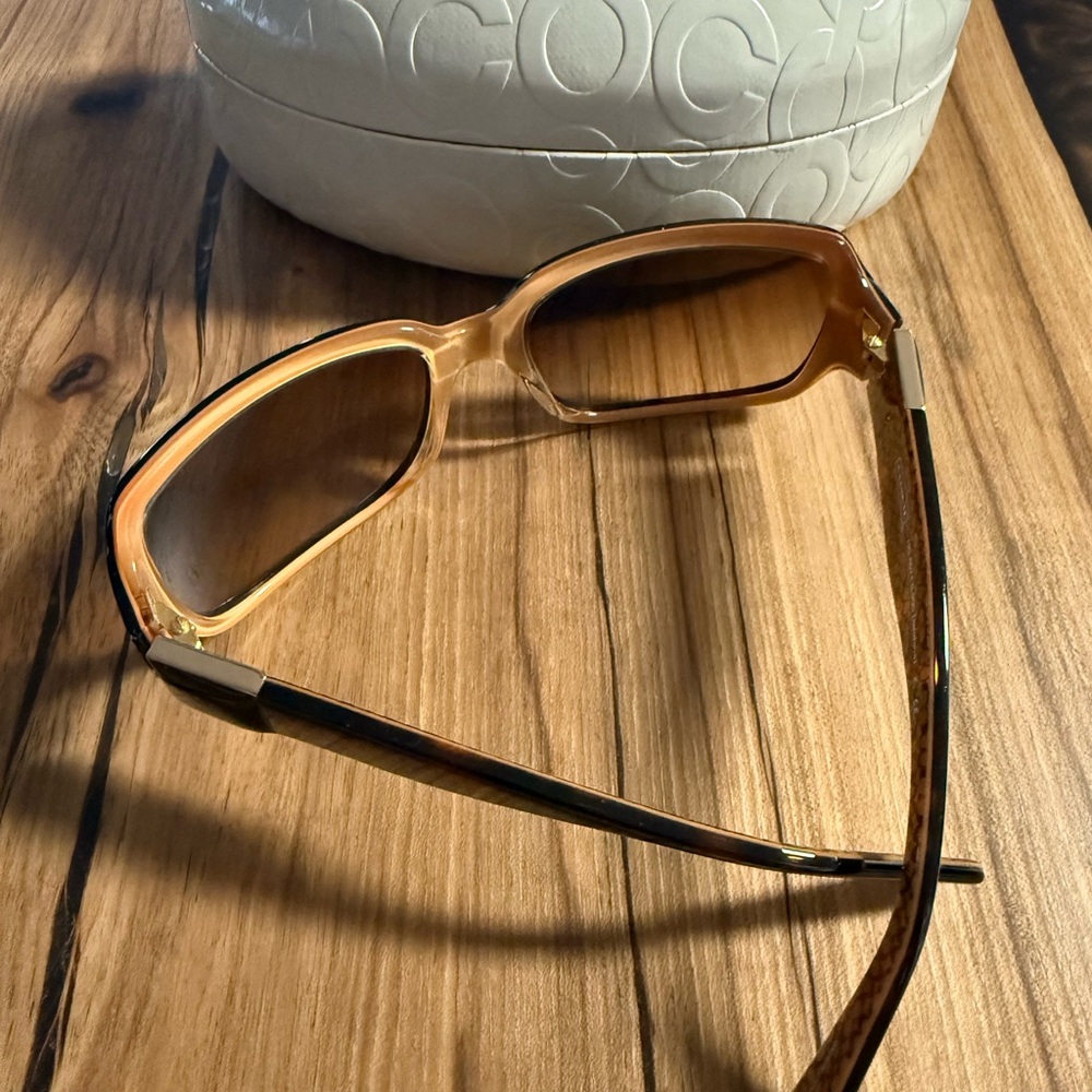 Coach Tortoise Sunglasses 5006/13 - Picture 3 of 6